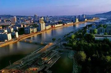 长城脚下张家口,历史回响的古城印象