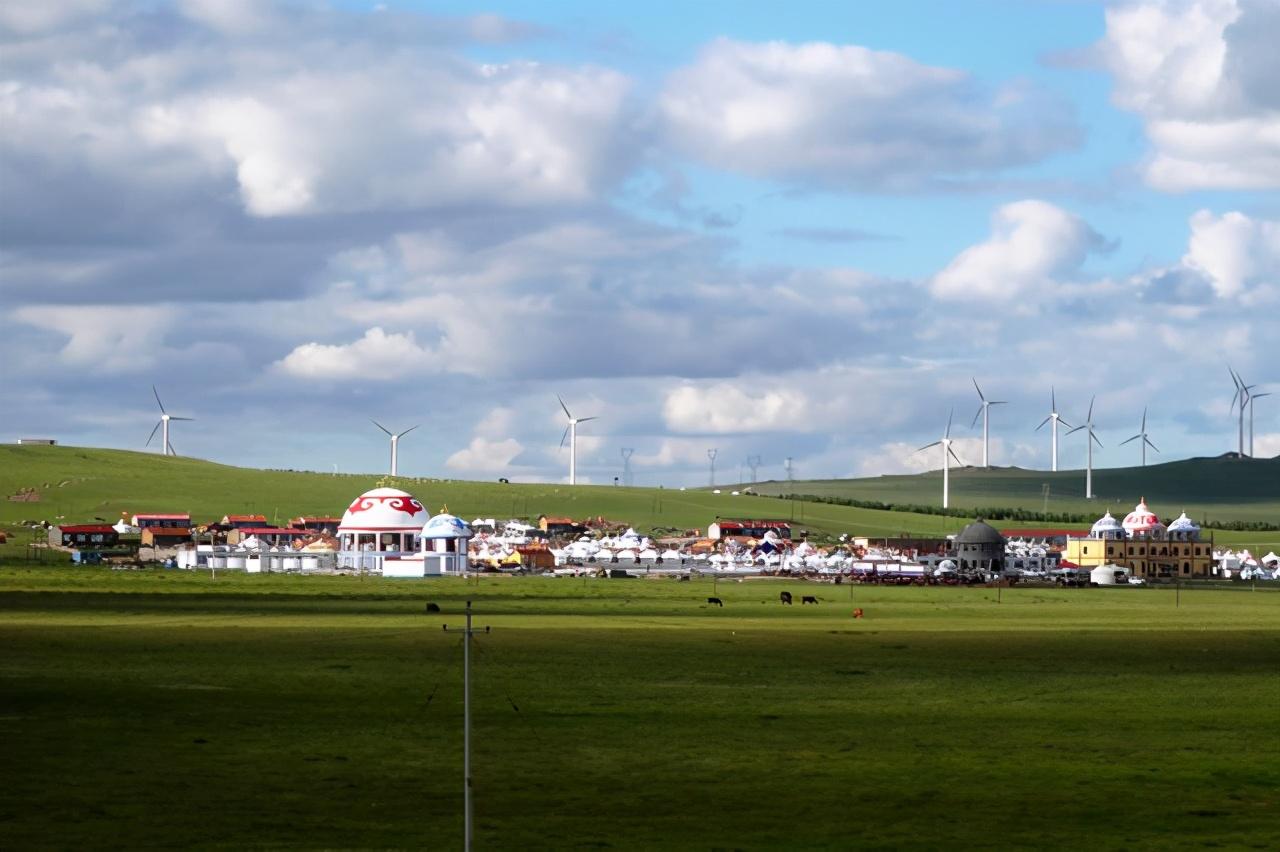 乌兰察布盛会,嘉宾云集,观众热情如火